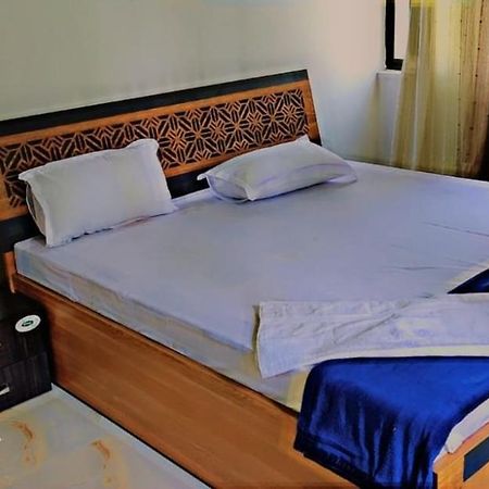 Hotel Glamour Palace Gaya Exteriér fotografie